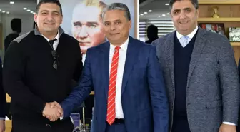 Başkan Uysal, Antalyaspor Yönetimini Kabul Etti