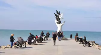 Ege'de Bahar Havası