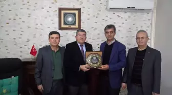 Karapınar'ın Vergi Rekortmenleri Plaketle Ödüllendirildi