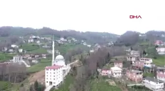 Rize Cami ve Kurs Binasının Altından Yol Geçiyor-Arşiv