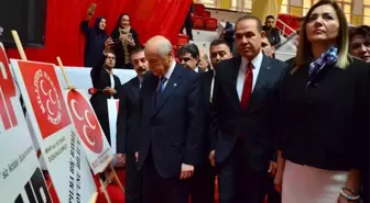 Bahçeli MHP'nin 50. Yıl Sergisini Gezdi