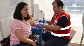 Ataşehir'de Kan ve Kök Hücre Bağışı Kampanyası Başlatıldı