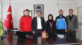 Başarılı Halterci Medine Yavuz'dan Kaymakam Yılmaz'a Ziyaret