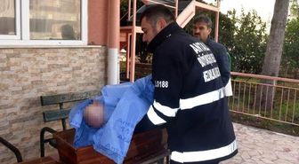 Teneşir Masasına Bırakılan Bebek, Soğuktan Ölmüş
