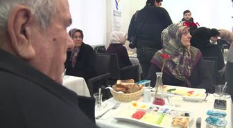 Dede ve Ninelerin Sevgililer Günü Kutlaması