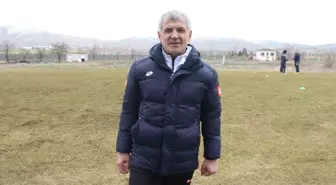 Elazığspor'un Yeni Hocası Erhan Altın İlk İdmanına Çıktı