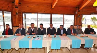 Kutso Kaş'ta Belediye Başkan Adaylarını Bir Araya Getirdi