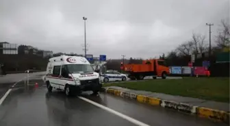 Akçakoca'da Ambulans ile Otomobil Çarpıştı: 1 Yaralı