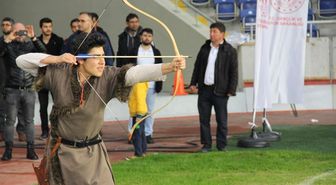 Geleneksel Okçuluk Kursları Mersin Stadı'nda Başladı