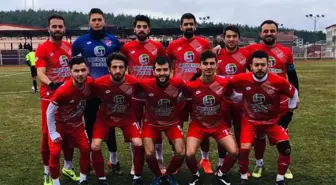 Bilecikspor 89'da Güldü