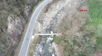 Rize Anahtarı Olmayan Köprüden Geçemiyor