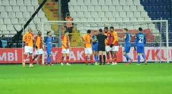 Spor Toto Süper Lig: Kasımpaşa: 1 - Galatasaray: 2 (İlk Yarı)