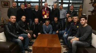 Gümüşkonaklılar'dan Kazım Kurt'a Destek Ziyareti