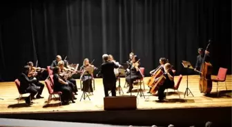 Haliç Üniversitesi Oda Orkestrası İkinci Konserini Gerçekleştirdi