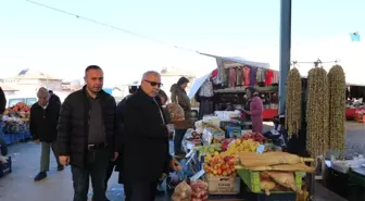 Uçhisar Belediye Başkanı Ali Karaaslan Salı Pazarında Fiyat Kontrolü Yaptı