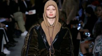 Moda Devi Burberry İntihar Çağrışımlı Tasarımı İçin Özür Diledi