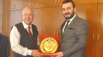 Hakem ve Gözlemcilerden Başkan Akdemir'e Ziyaret