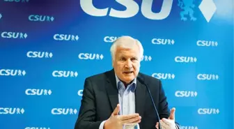 Seehofer: Hapse Atabileceklerimiz Gelsin