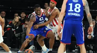 Anadolu Efes, Yunan Devini Devirdi