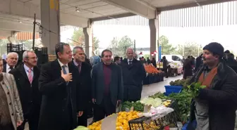 Pazarcı Esnafı Kaman'a Dert Yandı