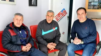 70 Yaşındaki Futbolcudan İha'ya Ziyaret