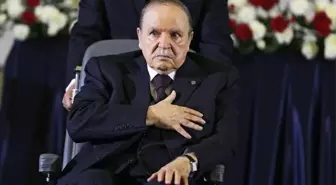 Cezayir Devlet Başkanı Bouteflika, Tedavi İçin İsviçre'ye Gidiyor