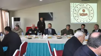 Kaymakam Kendüzler, Kanat Önderleriyle Bir Araya Geldi