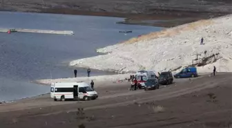 Botu Kurtarmak İsterken Kendisi Boğuldu