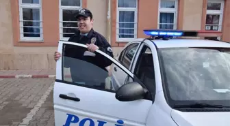 Hayali Gerçekleşti, Bir Günlüğüne Trafik Polisi Oldu