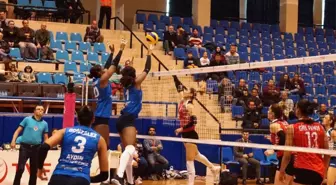 Vesten Venus Sultanlar Ligi: Aydın Büyükşehir Belediyespor: 3 - Halkbank: 0