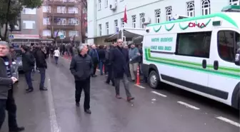 Kocaeli Düzce'deki Kazada Hayatını Kaybeden Anne-Baba Toprağa Verildi