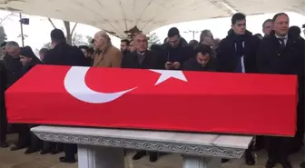 Ünlü Tarihçi Prof.dr.kemal Karpat Son Yolculuğuna Uğurlanıyor