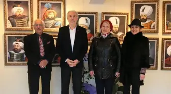 Başkan Saraçoğlu, Ressam Özkan'ın Sergisini Ziyaret Etti