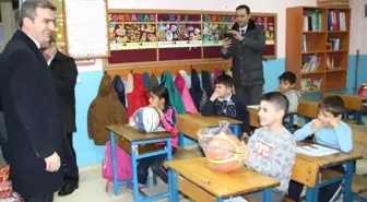 Başkan Yemenici, Öğrencilerin Taleplerini Yerine Getirerek Sürpriz Yaptı