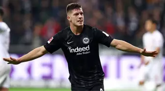 Manchester City, Eintracht Frankfurt Forması Giyen Luka Jovic'i İstiyor