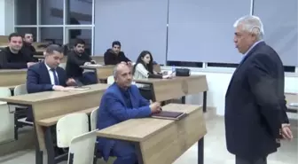 Muş'ta Baba ve Oğlu Birlikte Mezun Oldu