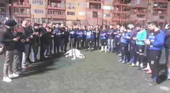 Razlıspor, Kurban Keserek Dua Etti