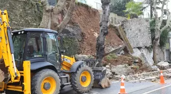 Beykoz'da İstinat Duvarı Çöktü