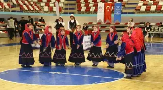 Ağrı'da Kulüpler Arası Halk Oyunları İl Birinciliği Yarışması Yapıldı