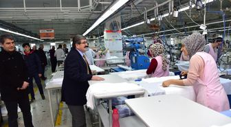 Başkan Can Kentteki Fabrikaları Ziyaret Etti