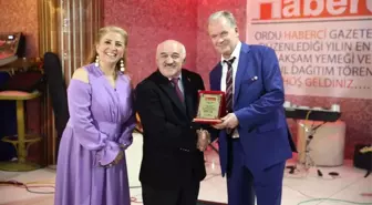 Alman Belediye Başkanına 'Onur Ödülü'