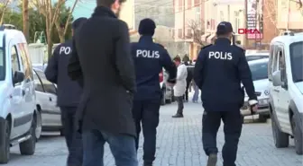 Arnavutköy'de Silahlı Çatışma 3 Ölü 3 Yaralı