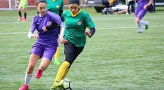 Ereğli Belediyespor Kızlar ile Sevindi