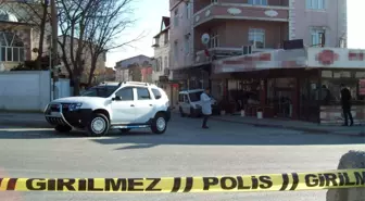 İstanbul'da Silahlı Çatışma: 3 Ölü, 3 Yaralı