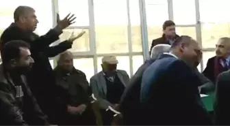 İYİ Partili Belediye Başkanı Musa Öztürk, Kendisine Soru Soran Vatandaşı Fırçaladı