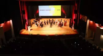Sanat Kadın İçin' Konseri
