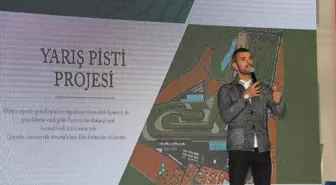 Sofuoğlu: 'Hız Tutkusu Olan Gençlerin Bu Tutkularını Yaşayacakları Yer Yok'