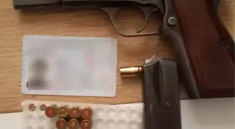 Şüpheli Şahsın Üzerinden Tabanca Çıktı