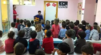 Anaokulu Öğrencilerine Mini Konser