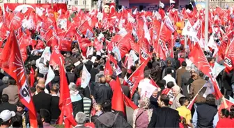 Hakkari Derecik'in CHP'li Belediye Başkan Adayı Suat Yüksel, İstifa Edip AK Parti'ye Geçti